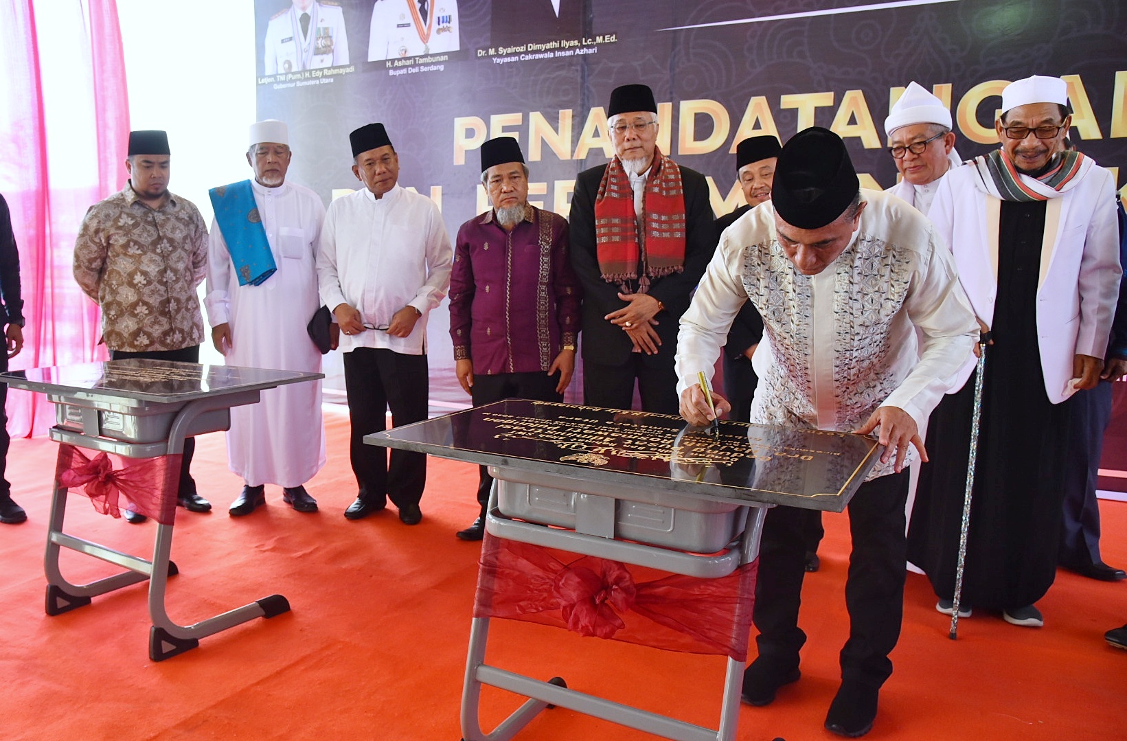 peresmian sekolah al azhar asy syarif oleh bapak gubernur sumatera utara